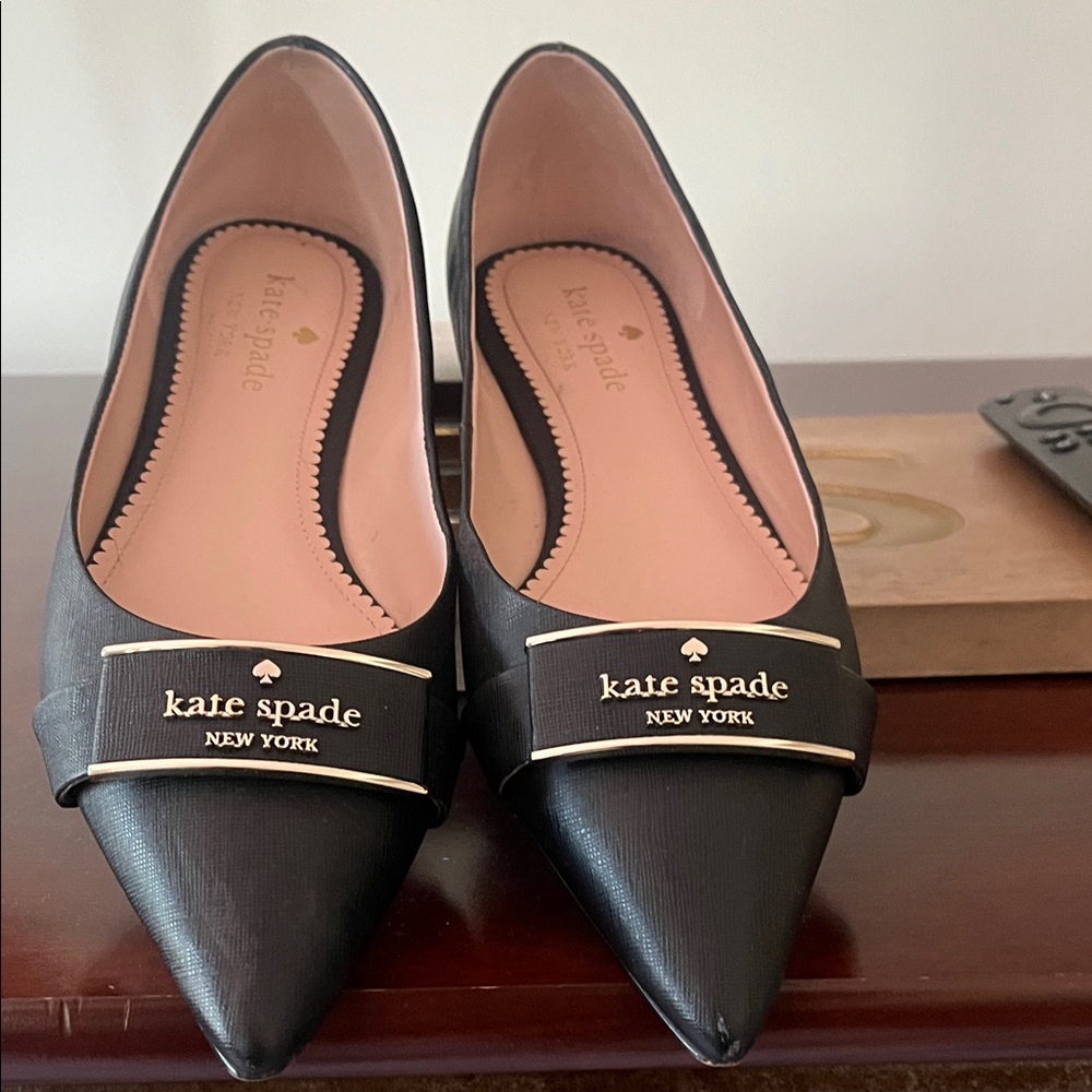 Kate Spade Black Pointed Toe flats